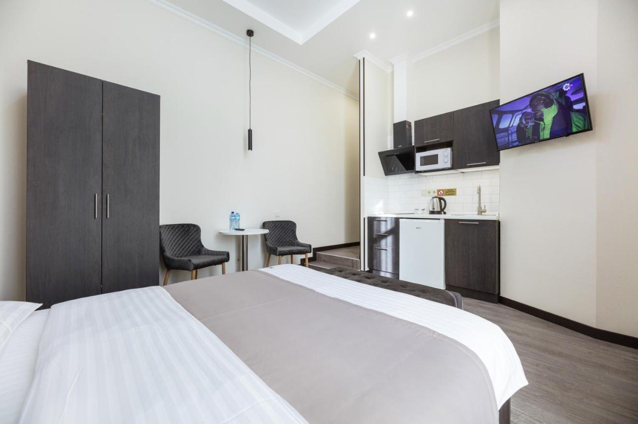 Apart Hotel Maidan Kiev Bagian luar foto