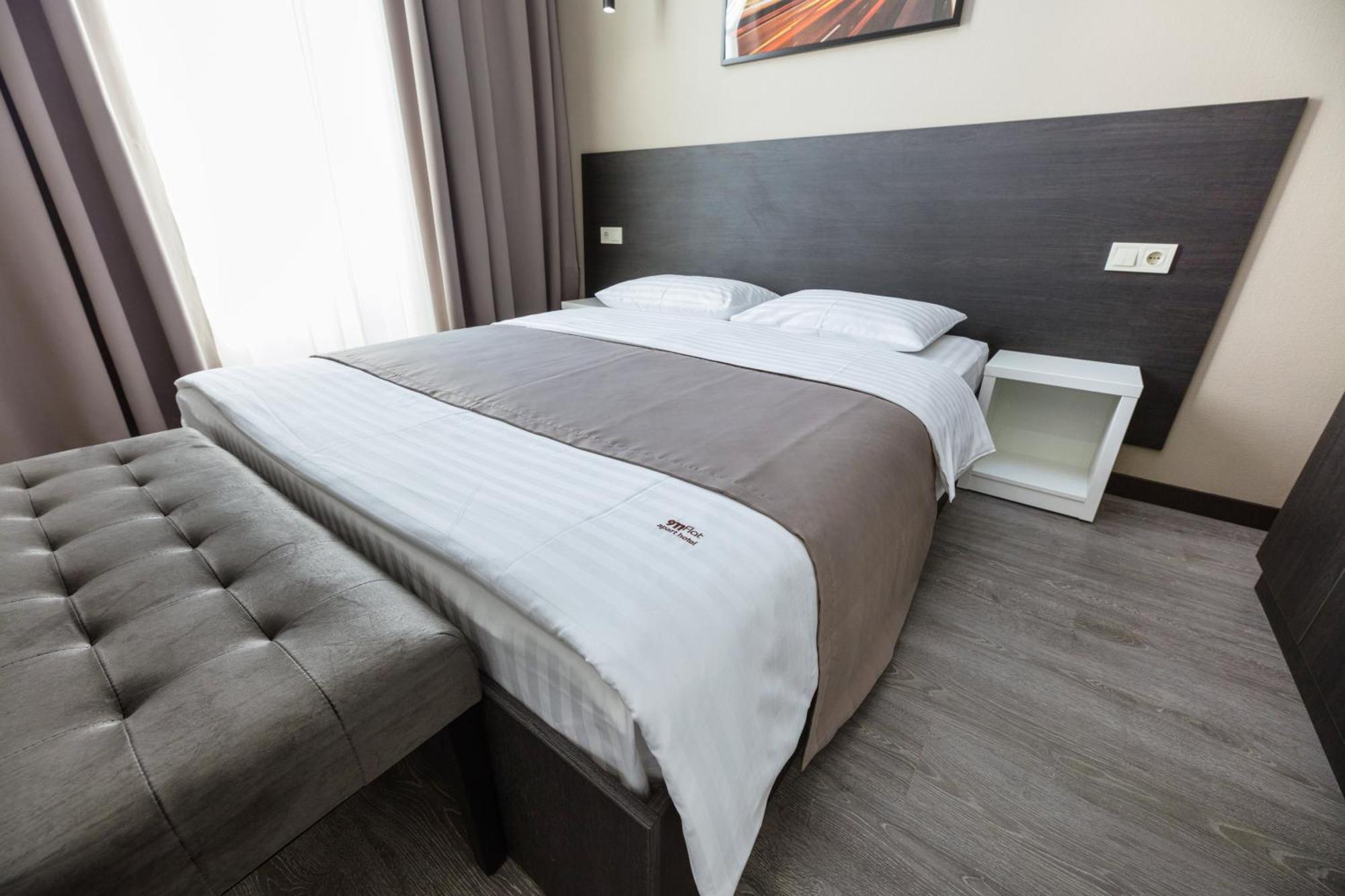 Apart Hotel Maidan Kiev Bagian luar foto